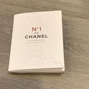 Chanel N 1 de chanel beauty ahead of time product booklet